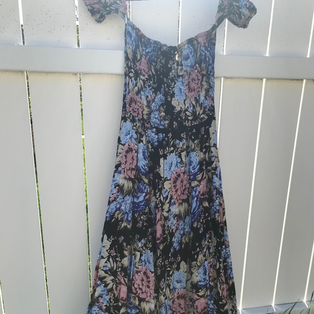 Off the shoulder maxi dress